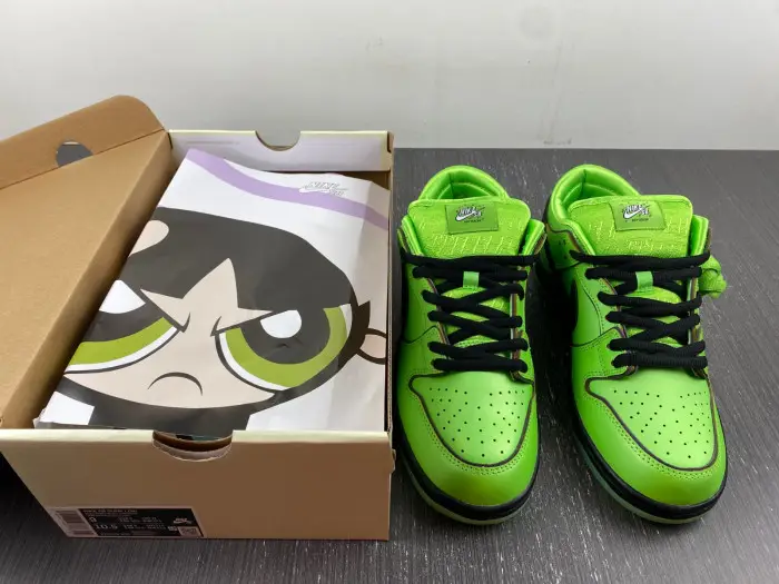 Nike SB Dunk Low The Powerpuff Girls Buttercup-c 