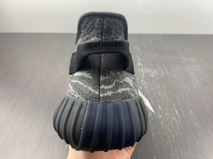 adidas Yeezy Boost 350 V2 -888888  CBFB243