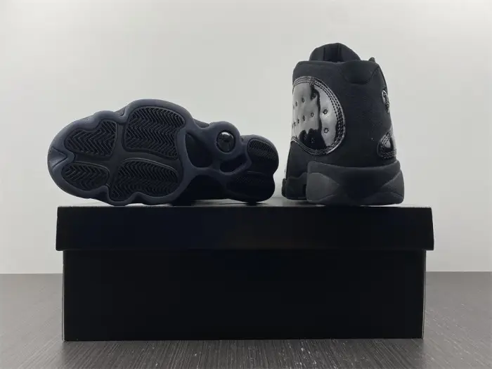 Jordan 13 Retro Cap and Gown-414571-0112  DAD1003