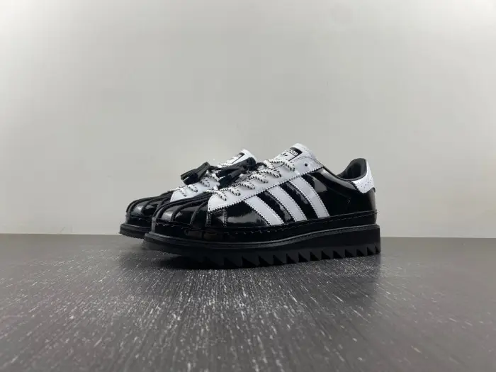 CLOT x adidas-IH3131  CFA1285