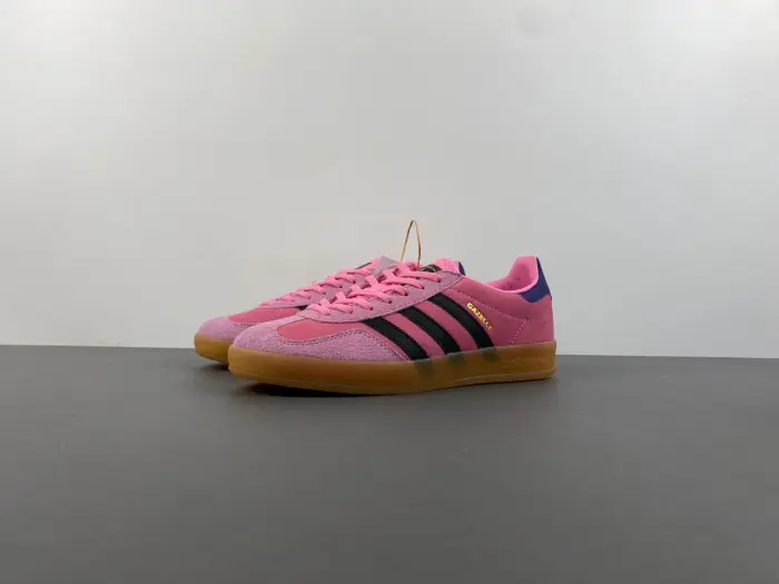 （adidas）GAZELLE INDOOR -IE7002  FBBEB109