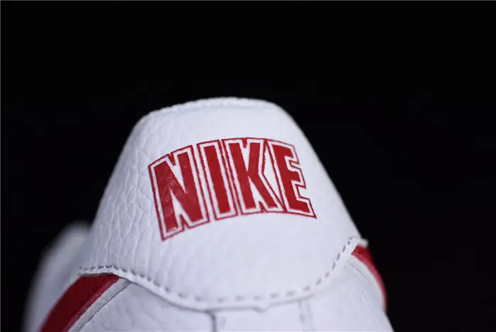 Nike Air Force 1 07 White Red 