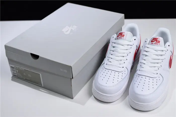 Nike Air Force 1 07 White Red 