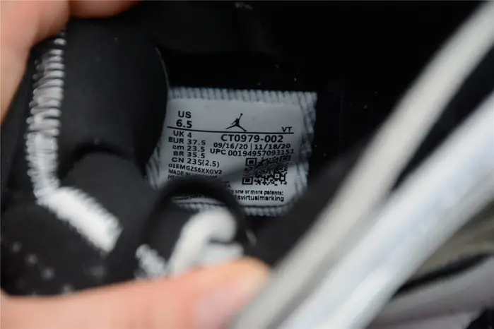 NIKE DUNK LOW “30 OF 50” 