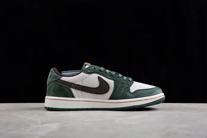TRAVIS SCOTT X AIR JORDAN 1 LOW OG -DM7866-686 