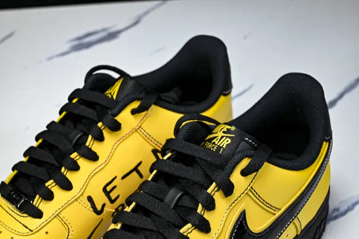 Nike Air Force 1'07 Low - 