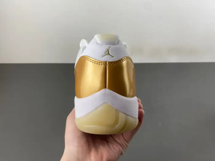 Jordan 11 Retro Low Mother's Day-AH7860-102  BEFAF259