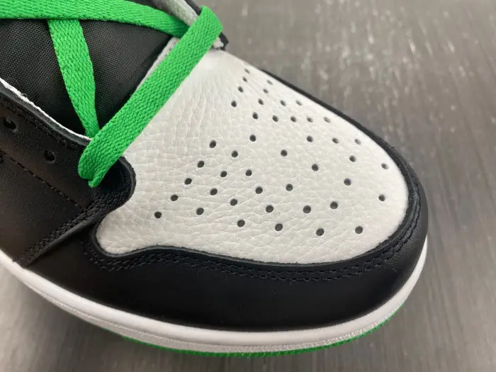 Jordan 1 Retro High OG Lucky Green- 