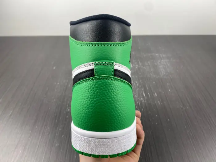 Jordan 1 Retro High OG Lucky Green- 