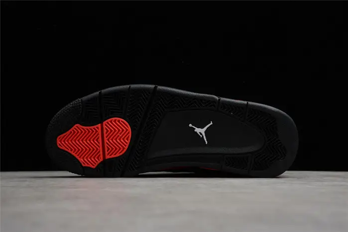 AIR JORDAN 4 “RED THUNDER” 