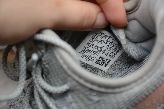 KIDS adidas Yeezy Boost 350 V2 “true form” 