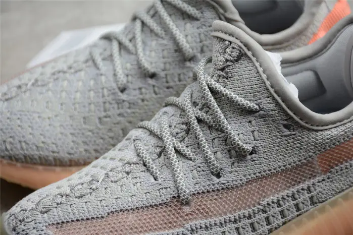 KIDS adidas Yeezy Boost 350 V2 “true form” 