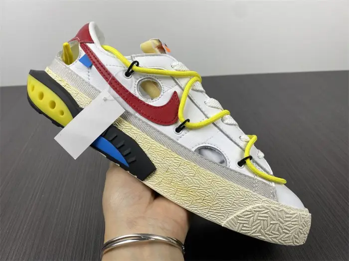 O-W  NIKE BLAZER LOW 2021 