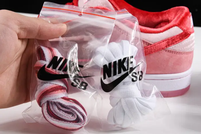 Nike Dunk SB Low strangelove skateboards 