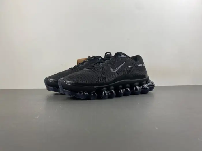 Liquid Max x Fragment Black-IQ8601-001  BADBD11