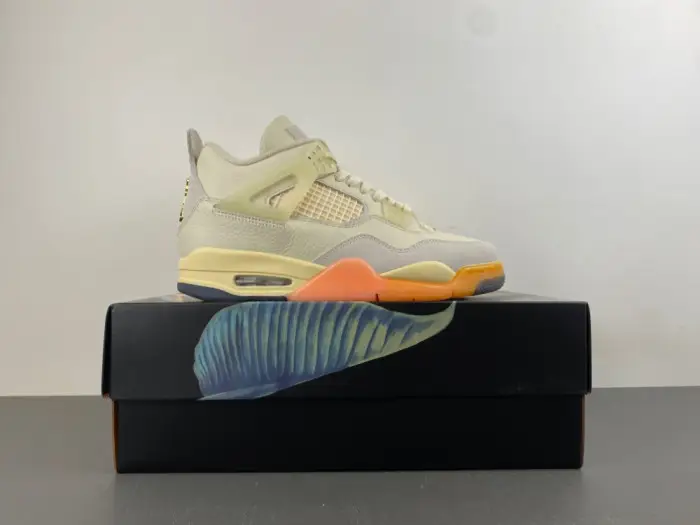 Air Jordan 4-HV0823-101 