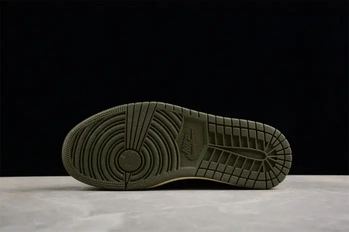 Travis Scott x Air Jordan 1 Low OG-DM7866-002 