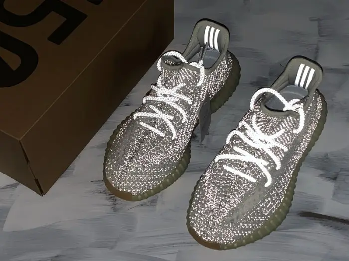 ADIDAS YEEZY BOOST 350 V2 Yeshaya REFLECTIVE  AFEA205