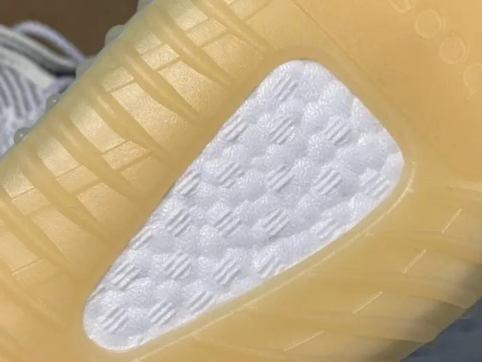 ADIDAS YEEZY BOOST 350 V2 Yeshaya REFLECTIVE 