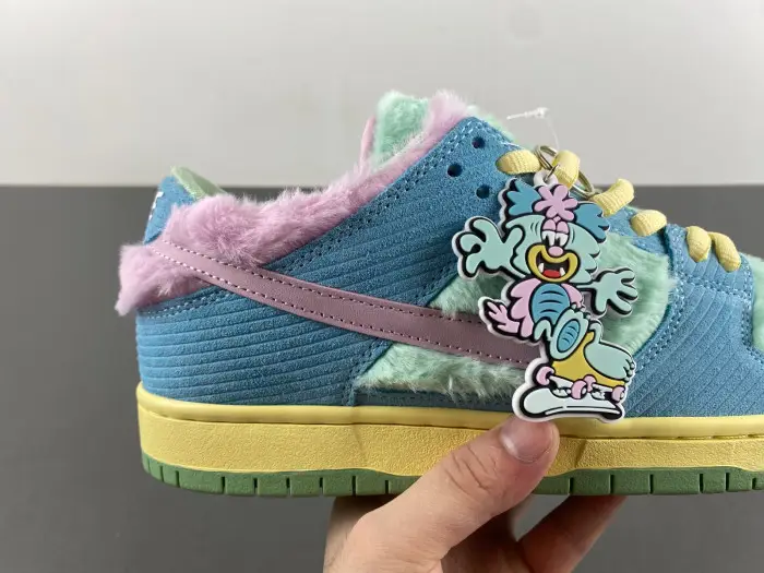 Nike SB Dunk Low Verdy Visty-FN6040-400 