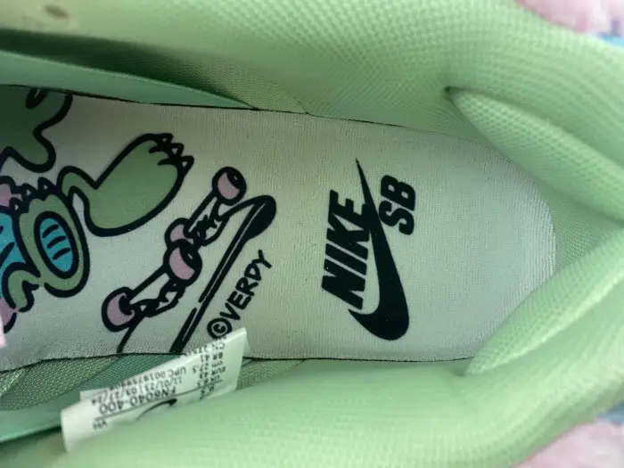 Nike SB Dunk Low Verdy Visty-FN6040-400 