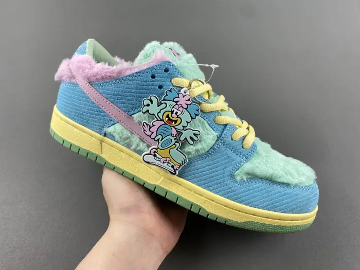 Nike SB Dunk Low Verdy Visty-FN6040-400 