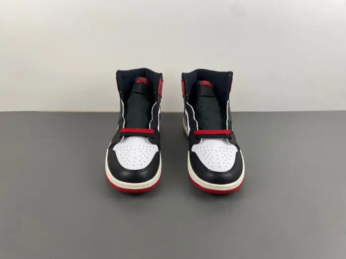 Air Jordan 1 High OG “Black Toe Reimagined”-DZ5485-106  CEEC2
