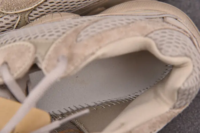 ADIDAS YEEZY 500 TAUPE LIGHT FDFDC1401