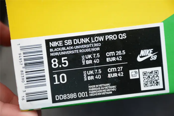 Wasted Youth × Nike Dunk SB Low “Black” DD8386-001 