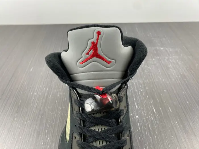 Jordan 5 Retro Gore-Tex Off Noir - 