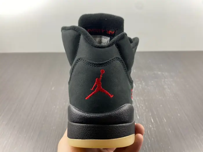 Jordan 5 Retro Gore-Tex Off Noir - 