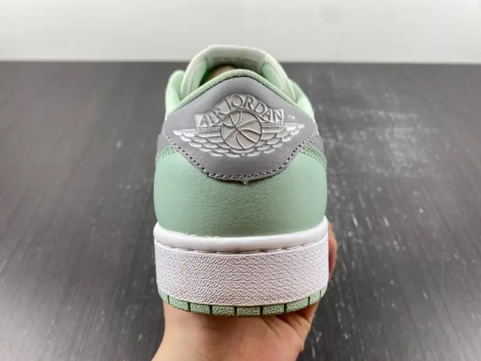 Air Jordan 1 Low-CZ0790-100 