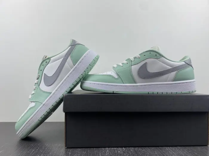 Air Jordan 1 Low-CZ0790-100 