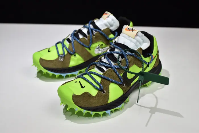 O-W  Nike Terra Kiger 5 Green 