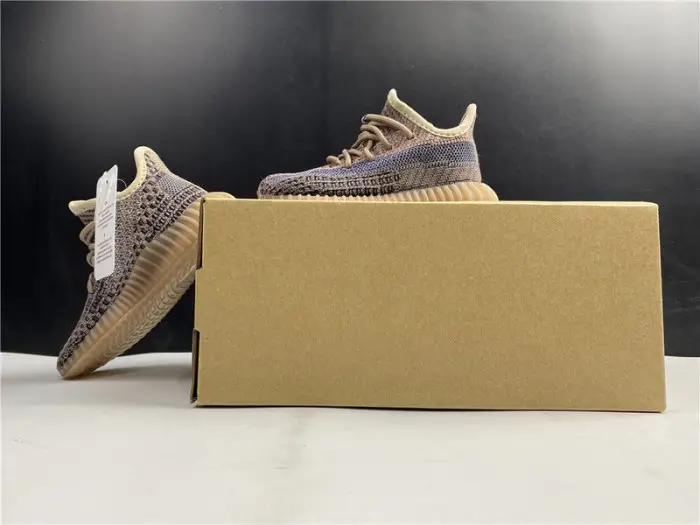 Kids adidas Yeezy Boost 350 V2 Fade H02795 