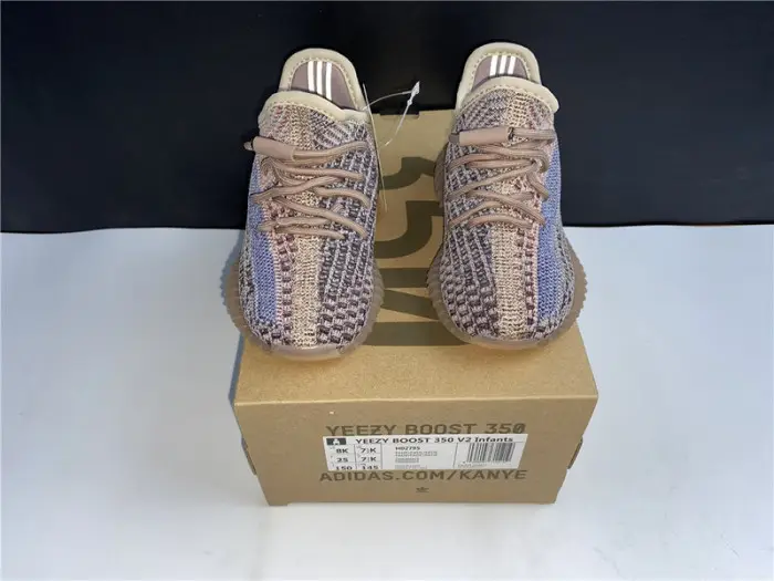 Kids adidas Yeezy Boost 350 V2 Fade H02795 