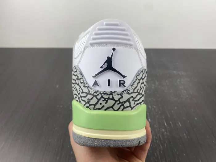 Air Dark Mocha AJ3-CK9246-102  ABBDB588