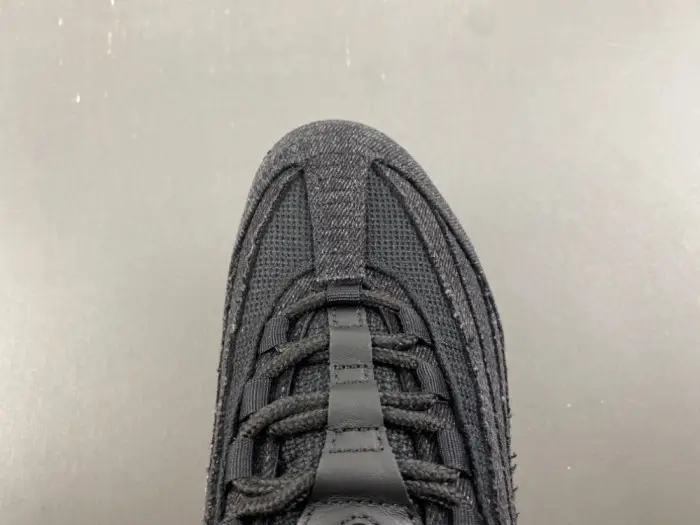 Air Max 95 x Levi's Black-HM4743-001 