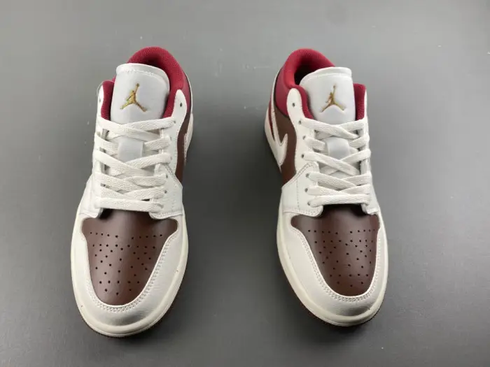 Air Jordan 1 Low -IR7600-211 