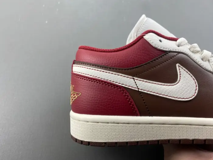 Air Jordan 1 Low -IR7600-211 