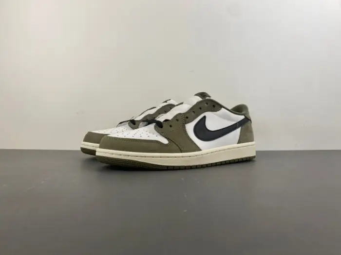 Air Jordan 1 Low OG -HC6998-200 