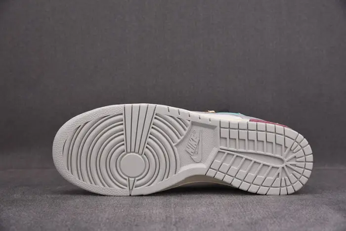O-W  X DUNK LOW “04 OF 50” 
