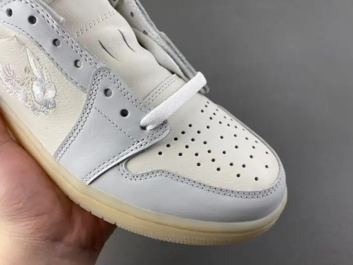 Air Jordan 1-IF4391-100 