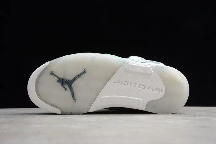 Air Jordan 5 Wings 