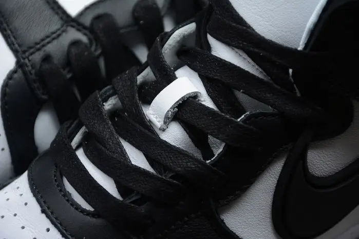 NIKE SB DUNK HIGH Ambush Black White 