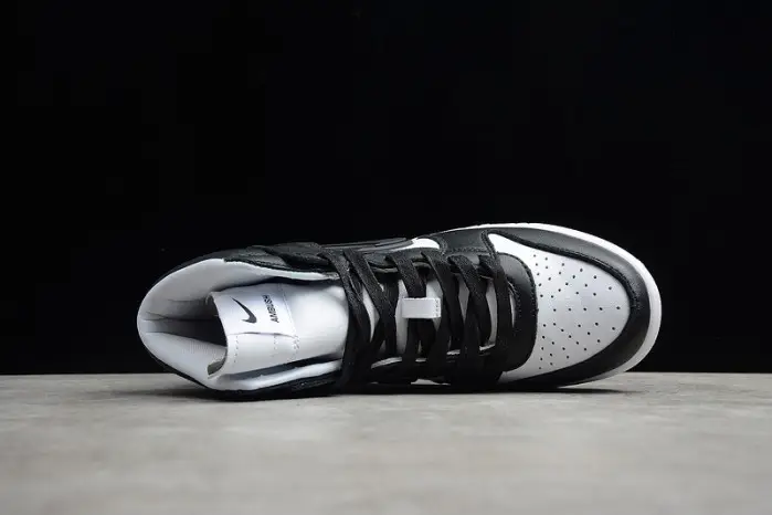 NIKE SB DUNK HIGH Ambush Black White 