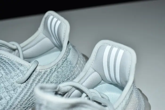 adidas Yeezy Boost 350 V2 Cloud White  REFLECTIVE
