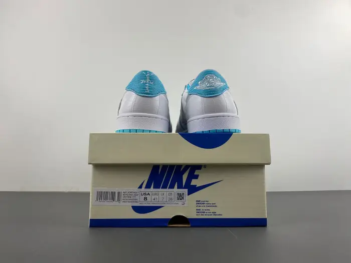 Travis Scott x Air Jordan 1-DM7866-771 