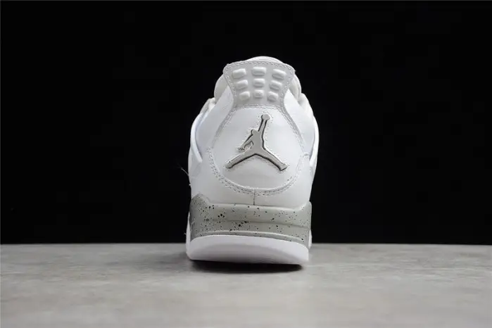 AIR JORDAN 4 WHITE OREO TECH GREY