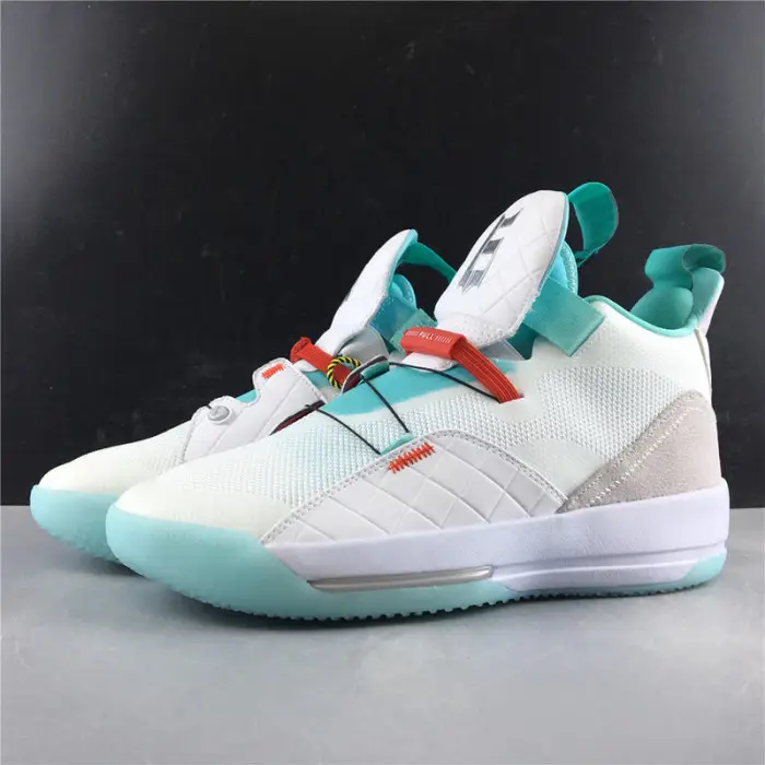 Air Jordan 33 'Guo Ailun' PE